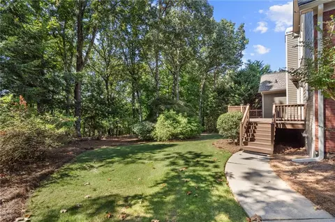 4070 Berkeley View Dr, Berkeley Lake, GA 30096 photo 4