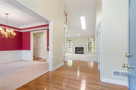 4070 Berkeley View Dr, Berkeley Lake, GA 30096 photo 6