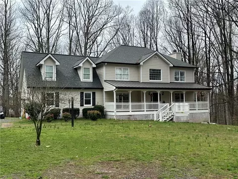 1570 James Burgess Rd, Suwanee, GA 30024