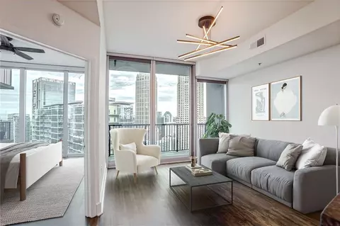 1080 Peachtree St NE #2114, Atlanta, GA 30309