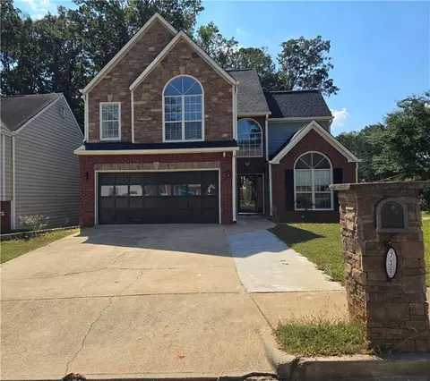 730 Durham Ridge Dr NW, Lilburn, GA 30047