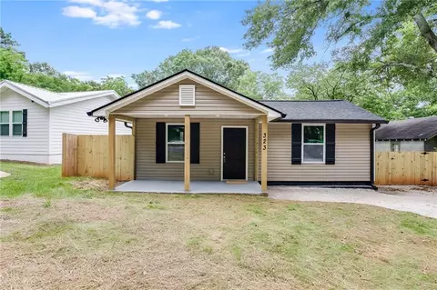 323 Pine St, Bowdon, GA 30108