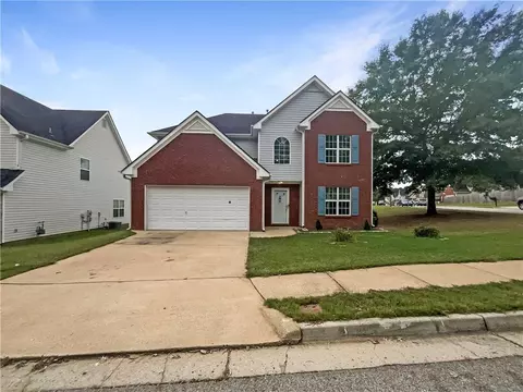 11 Belmont Park Ln, Newnan, GA 30263
