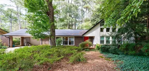 2254 Creek Park Rd, Decatur, GA 30033
