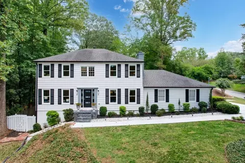 3708 Woodsong Ct, Dunwoody, GA 30338