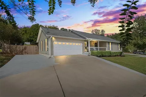 5021 Whites Mill Dr, Gainesville, GA 30504
