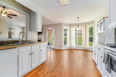 1006 Haymon Ct, Winder, GA 30680 photo 10