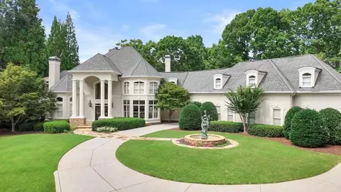 860 Summit Overlook Dr, Dawsonville, GA 30534
