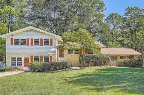 2293 Ashleywoods Dr, Tucker, GA 30084