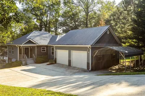 127 Dogwood Cir, Jackson, GA 30233