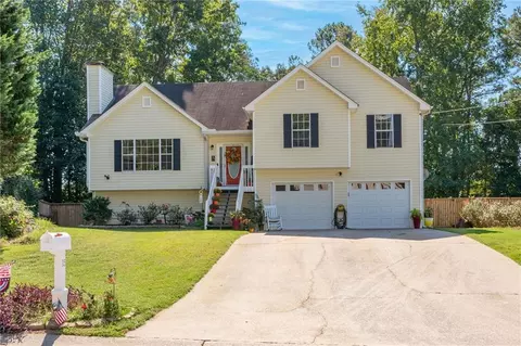15 Brooks Mill Ln, Dallas, GA 30157