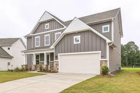 26 Pecan Ct, Hoschton, GA 30548
