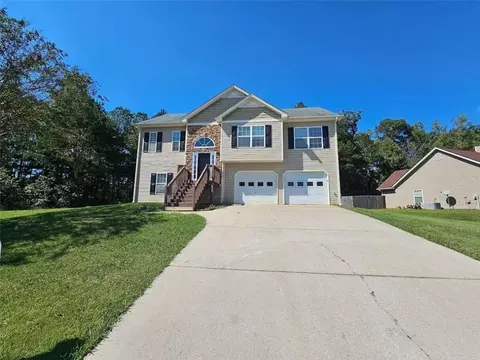 104 Coolspring Dr, Temple, GA 30179