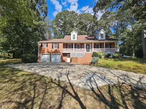 761 Sacketts Ct, Lawrenceville, GA 30043