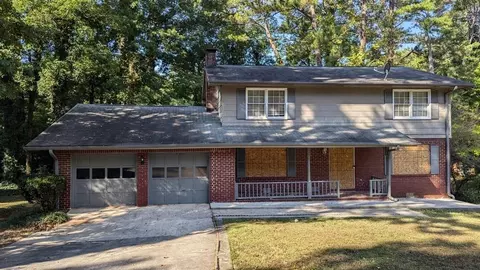 4301 Bramwell Dr, Stone Mountain, GA 30083