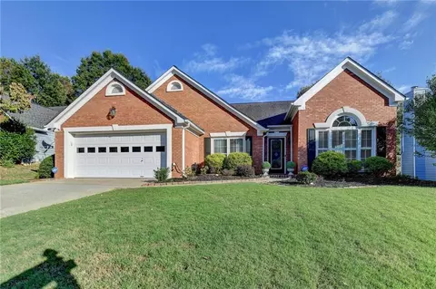 1131 Colony Bend Dr, Lawrenceville, GA 30043