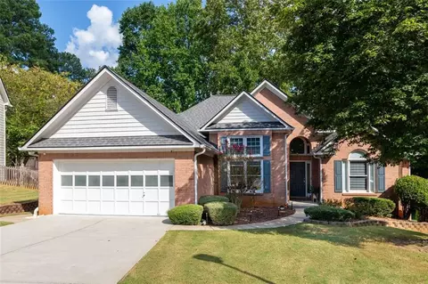 64 New Brunswick Ct, Suwanee, GA 30024