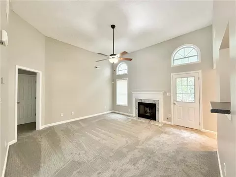 1381 Buckingham Dr, Hampton, GA 30228 photo 3
