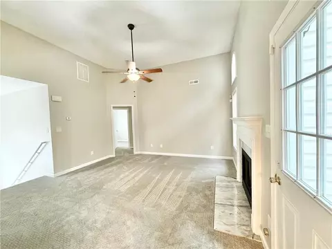 1381 Buckingham Dr, Hampton, GA 30228 photo 4