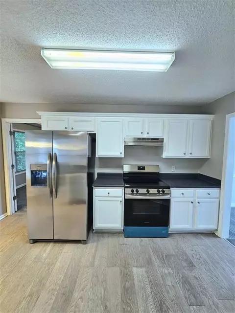 1381 Buckingham Dr, Hampton, GA 30228 photo 8