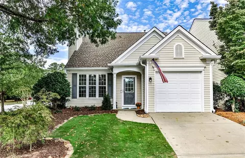 87 Cheshire Dr, Alpharetta, GA 30022