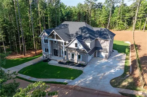 Exterior - 2121 E Maddox Rd, Buford, GA 30519 photo 2 of 12