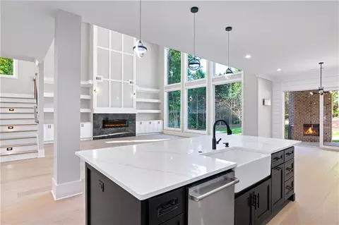 Kitchen - 2121 E Maddox Rd, Buford, GA 30519 photo 5 of 5