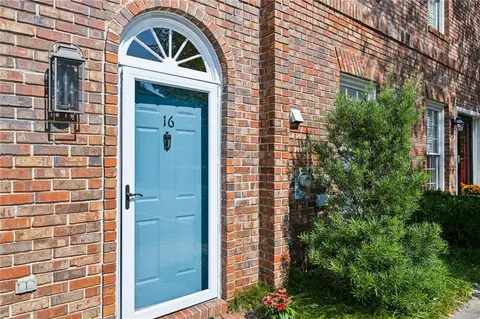 16 Kings Walk NE, Atlanta, GA 30307