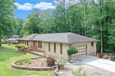 2273 Mulligan Cir, Lawrenceville, GA 30043