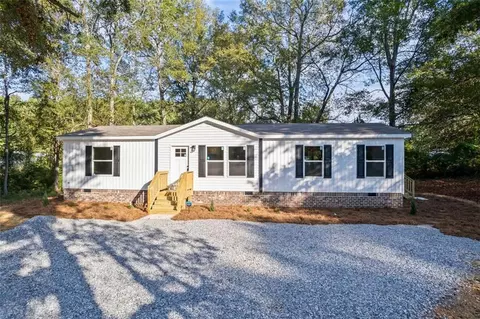 186 Ivey St, Jefferson, GA 30549