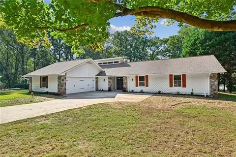 3725 Big Springs Rd, Decatur, GA 30034