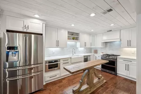 Kitchen - 1828 Thomas Rd, Canton, GA 30115 photo 3 of 8