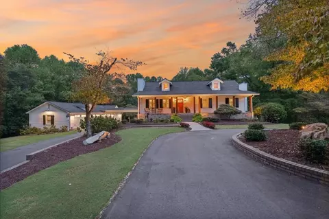 Exterior - 1828 Thomas Rd, Canton, GA 30115 photo 3 of 34