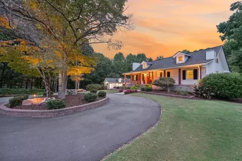 Exterior - 1828 Thomas Rd, Canton, GA 30115 photo 5 of 34