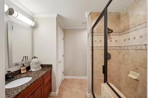 Bath - 1828 Thomas Rd, Canton, GA 30115 photo 9 of 10