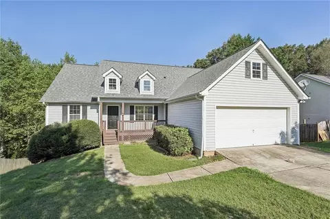 4732 Melbourne Trl, Flowery Branch, GA 30542