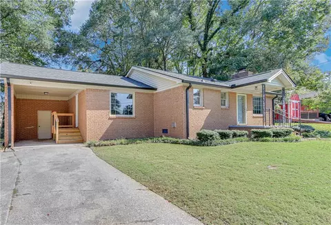 1120 Piedmont Pl, Gainesville, GA 30501