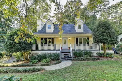 2285 Post Oak Dr, Duluth, GA 30097 photo 4