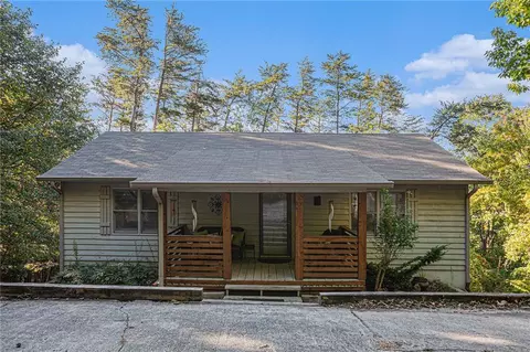 215 Oak Ridge Trl, Jasper, GA 30143