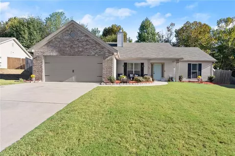 177 Brookside Dr, Lula, GA 30554