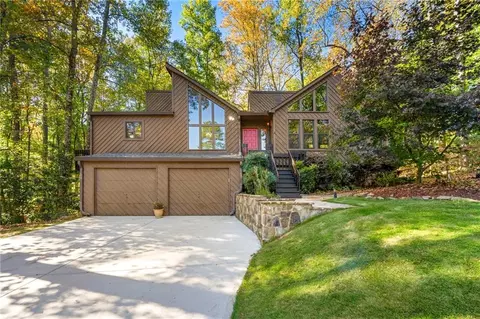 2720 Twin Creek Ct, Marietta, GA 30062