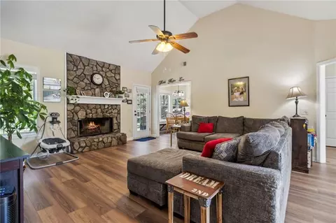 616 Rivermill Rd, Bethlehem, GA 30620 photo 6