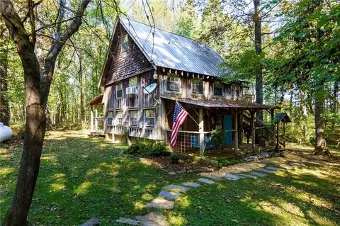 2878 Jerusalem Church Rd, Jasper, GA 30143