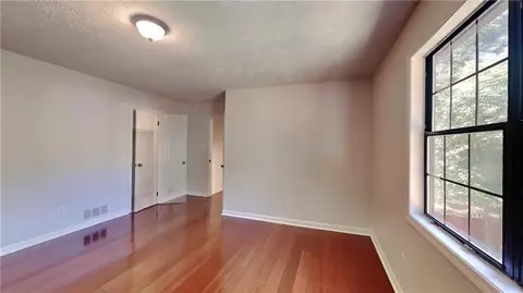 6621 Fleming Rd, Morrow, GA 30260 photo 11