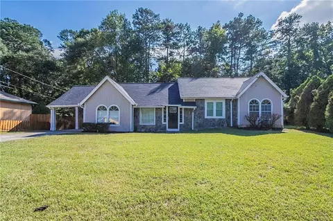 2176 Leslie Brook Dr, Decatur, GA 30035