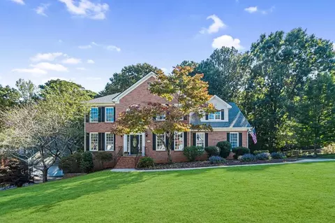 1830 Lisa Springs Dr, Snellville, GA 30078