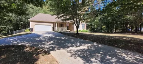 19 Chimney Way, Fairmount, GA 30139