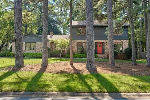 4052 Whispering Forest Ct, Lilburn, GA 30047