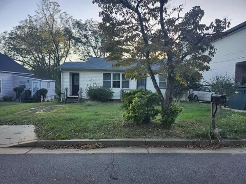 241 Roberts St, Buford, GA 30518