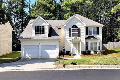2325 Rambling Way, Lithonia, GA 30058